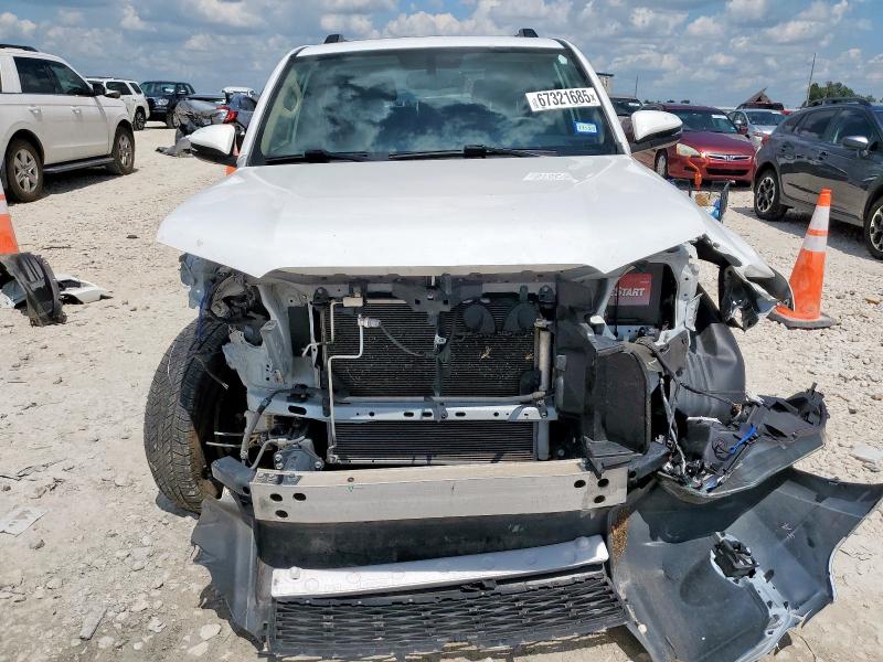 JTEZU5JR9K5191828 - 2019 TOYOTA 4RUNNER SR5 WHITE photo 5