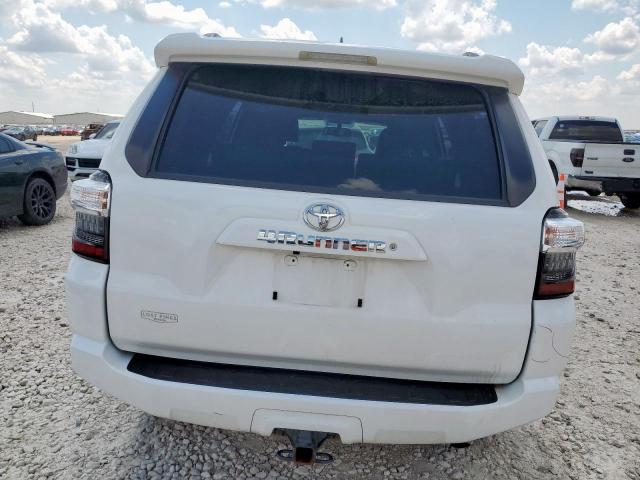 JTEZU5JR9K5191828 - 2019 TOYOTA 4RUNNER SR5 WHITE photo 6