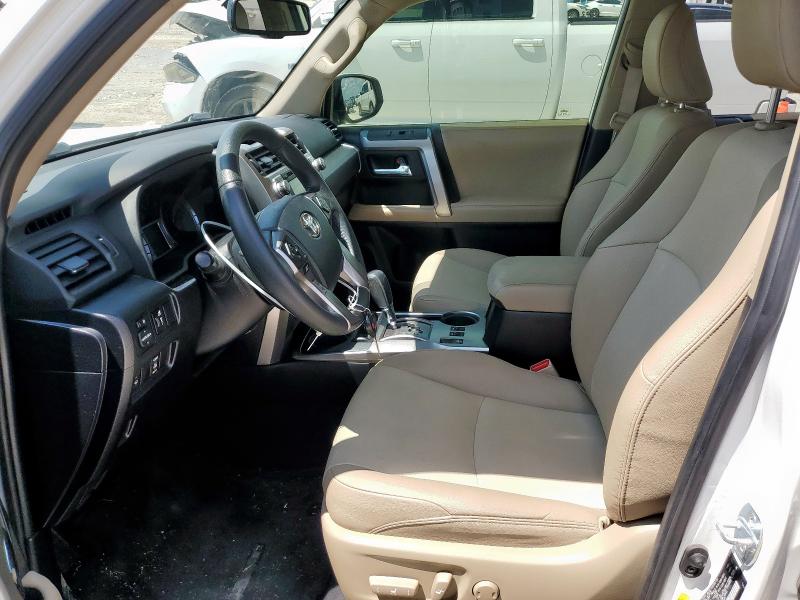 JTEZU5JR9K5191828 - 2019 TOYOTA 4RUNNER SR5 WHITE photo 7