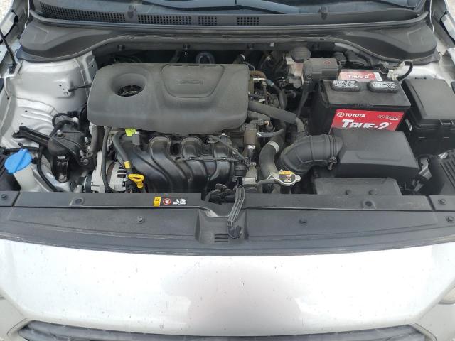 3KPC24A32JE022257 - 2018 HYUNDAI ACCENT SE Серебристый фото 11