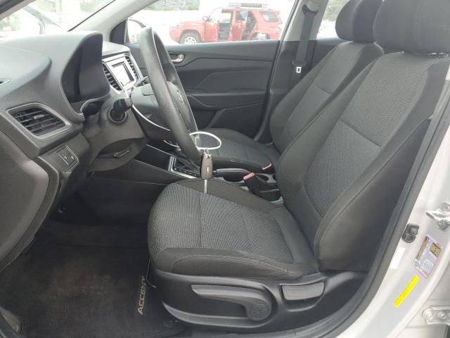 3KPC24A32JE022257 - 2018 HYUNDAI ACCENT SE Серебристый фото 7