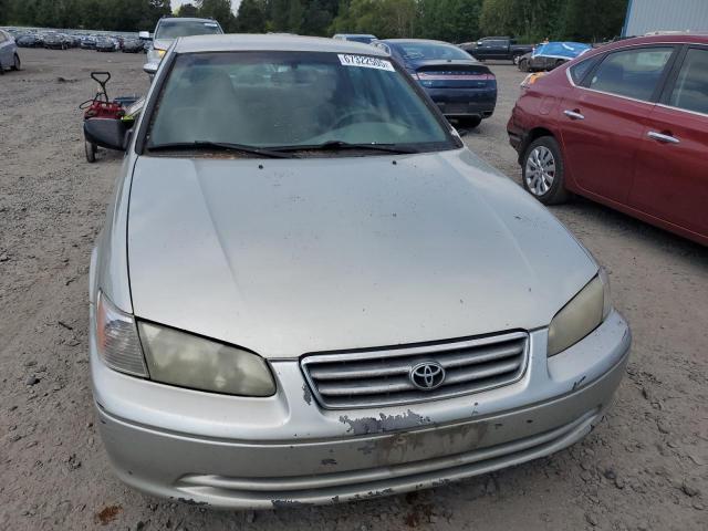 JT2BG22K5Y0468549 - 2000 TOYOTA CAMRY CE SILVER photo 5