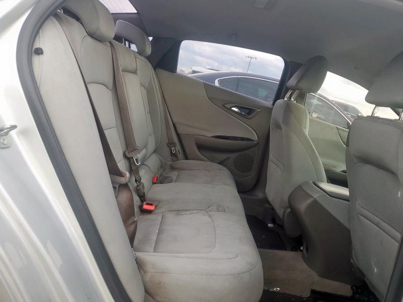 1G1ZB5ST2HF159321 - 2017 CHEVROLET MALIBU LS 银色 照片 10