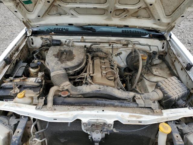 1N6DD26S52C334842 - 2002 NISSAN FRONTIER KING CAB XE WHITE photo 11