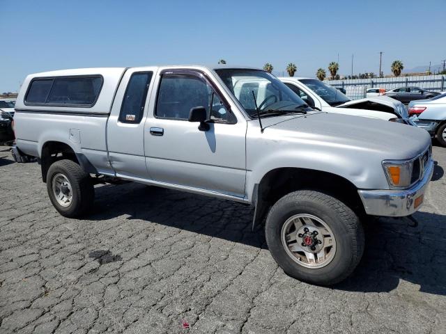 JT4VN13D8N5093971 - 1992 TOYOTA PICKUP 1/2 TON EXTRA LONG WHEELBASE DLX SILVER photo 4