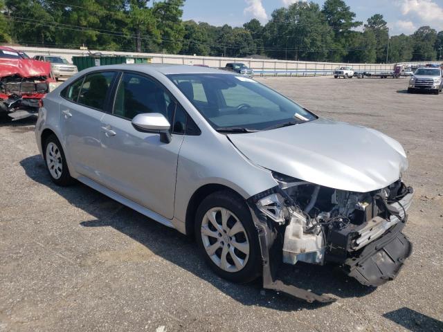 5YFEPMAE4NP354331 - 2022 TOYOTA COROLLA LE SILVER photo 4