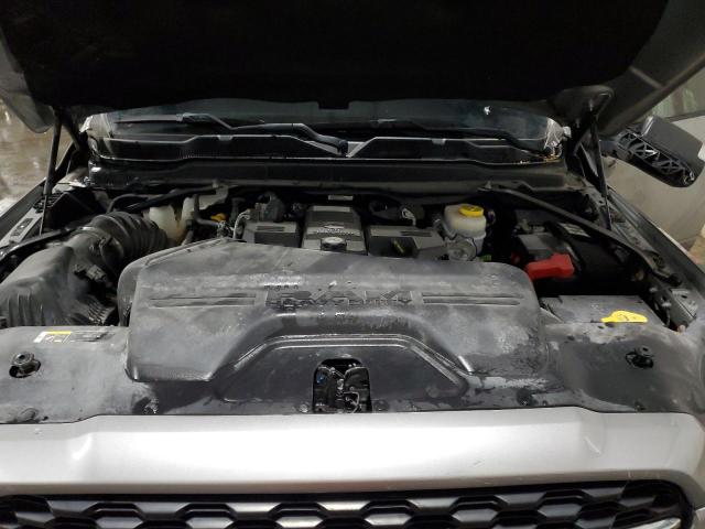 3C6UR5DL5NG221922 - 2022 RAM 2500 BIG HORN/LONE STAR SILVER photo 11