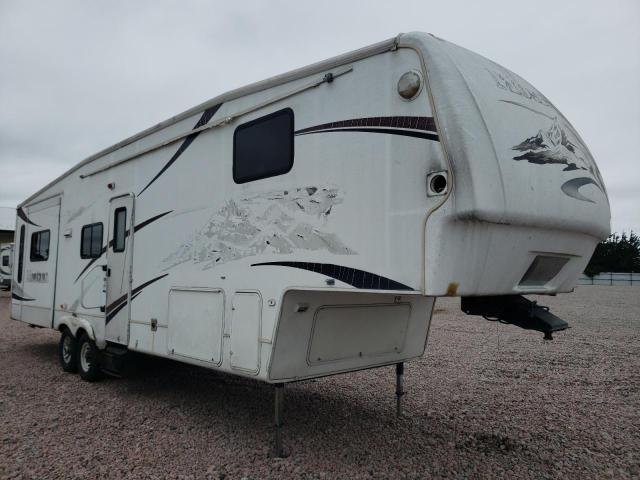 4YDF3502374701759 - 2007 KEYSTONE MONTANA WHITE photo 1