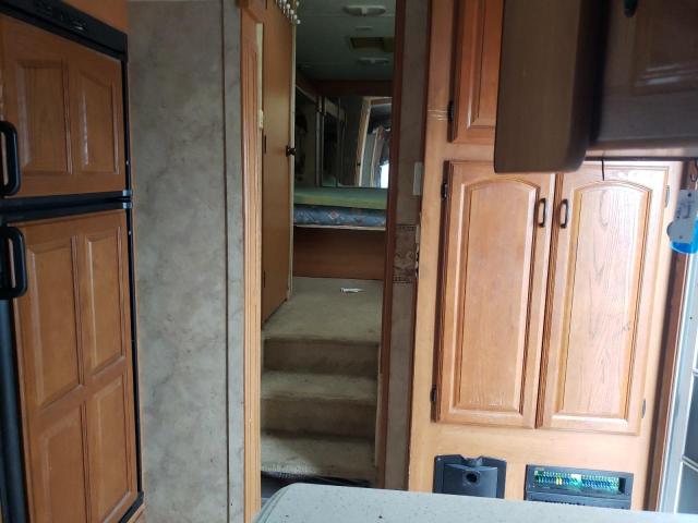 4YDF3502374701759 - 2007 KEYSTONE MONTANA WHITE photo 5