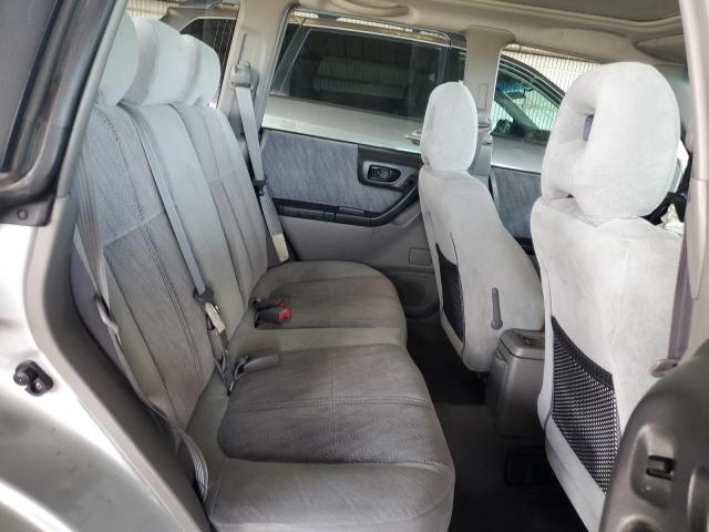 JF1SF65602H712543 - 2002 SUBARU FORESTER S 银色 照片 11