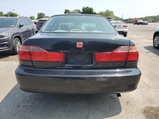 1HGCG565XWA003355 - 1998 HONDA ACCORD EX BLACK photo 6