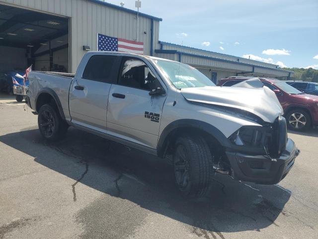 1C6RR7LG3RS153690 - 2024 RAM 1500 CLASS SLT 银色 照片 4