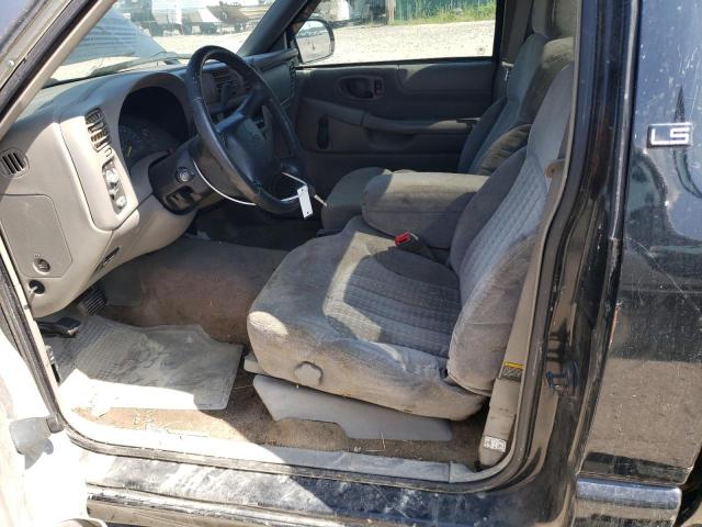 1GCCS14W0Y8185644 - 2000 CHEVROLET S TRUCK S10 BLACK photo 7