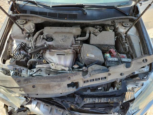 4T1BF1FK6GU204998 - 2016 TOYOTA CAMRY LE SILVER photo 11