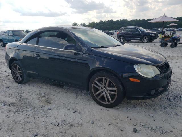 WVWFA71F28V045796 - 2008 VOLKSWAGEN EOS LUX 黑色 照片 4