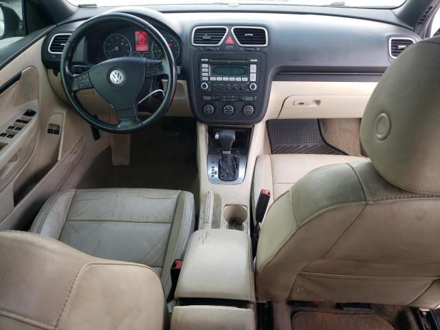 WVWFA71F28V045796 - 2008 VOLKSWAGEN EOS LUX 黑色 照片 8