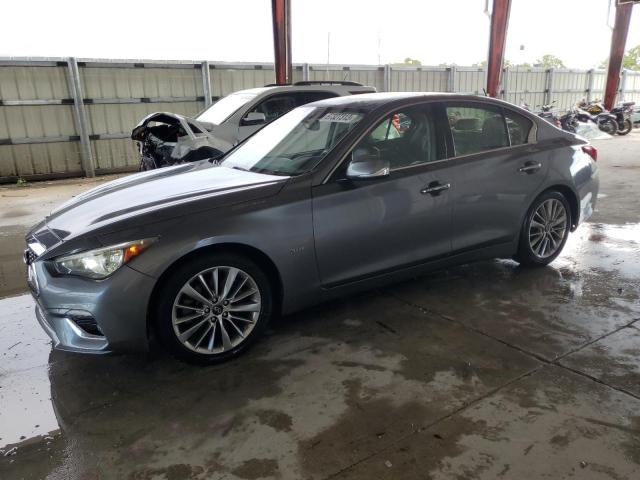 JN1EV7AP5JM362205 - 2018 INFINITI Q50 LUXE GRAY photo 1