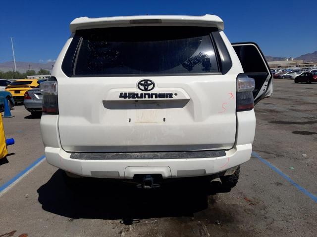 JTEBU5JR4J5605808 - 2018 TOYOTA 4RUNNER SR5/SR5 PREMIUM 白色 照片 6