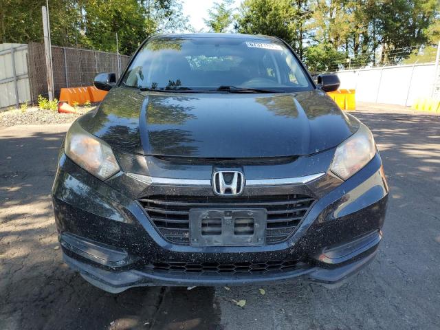 3CZRU5H32JM720206 - 2018 HONDA HR-V LX BLACK photo 5