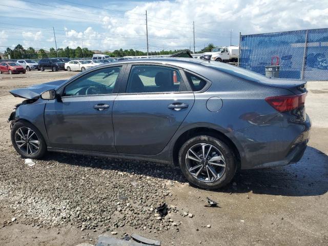 3KPF24AD6RE792446 - 2024 KIA FORTE LX GRAY photo 2