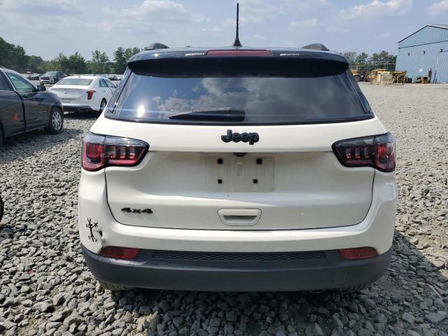 3C4NJDBB7KT761154 - 2019 JEEP COMPASS LATITUDE WHITE photo 6