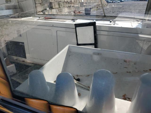 1GB0GRFP6J1223079 - 2018 CHEVROLET EXPRESS G3 白色 照片 11