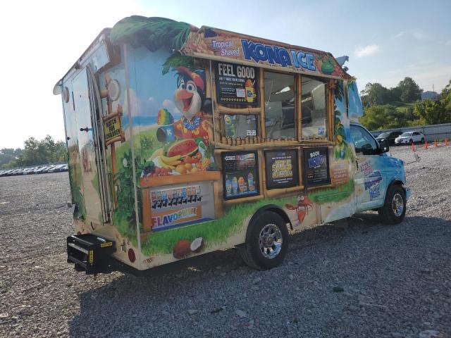 1GB0GRFP6J1223079 - 2018 CHEVROLET EXPRESS G3 白色 照片 3