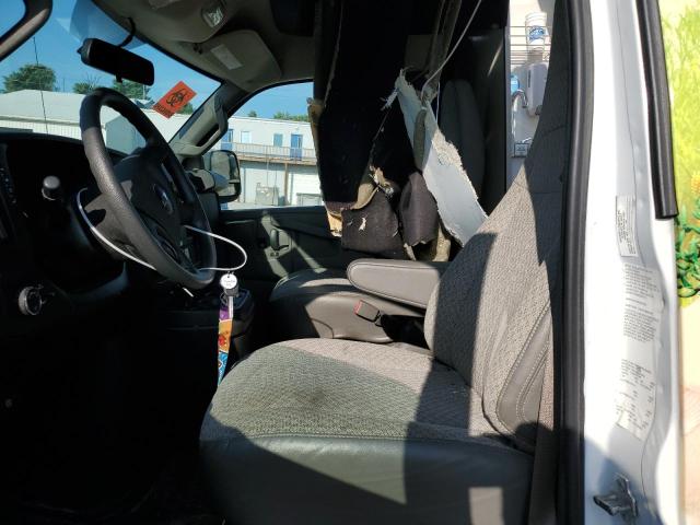 1GB0GRFP6J1223079 - 2018 CHEVROLET EXPRESS G3 白色 照片 7