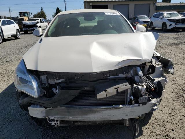 2G4GK5EX0F9199797 - 2015 BUICK REGAL أبيض صورة 5