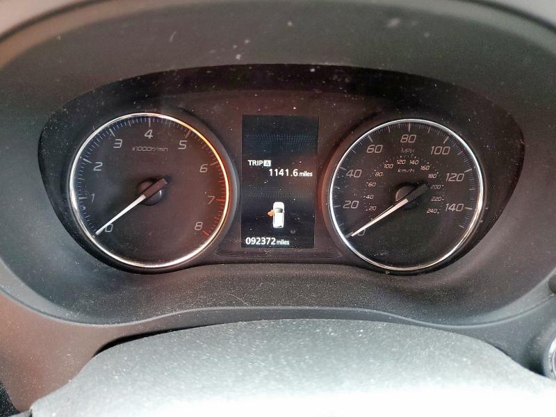 JA4AD3A34JZ067159 - 2018 MITSUBISHI OUTLANDER SE Rot Foto 9