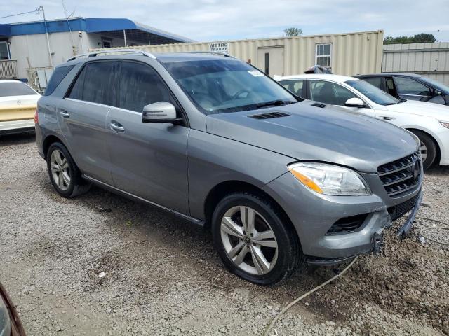 4JGDA5JB9FA582805 - 2015 MERCEDES-BENZ ML 350 GRAY photo 4