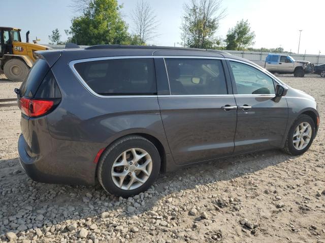 2C4RC1FG8JR365591 - 2018 CHRYSLER PACIFICA TOURING PLUS GRAY photo 3