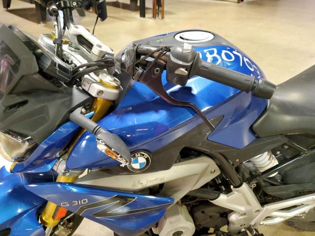 WB30G1101JR852746 - 2018 BMW G310 R BLUE photo 11