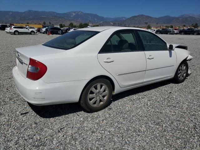 4T1BE32K74U311137 - 2004 TOYOTA CAMRY LE WHITE photo 3