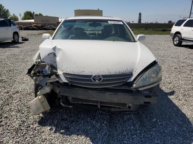 4T1BE32K74U311137 - 2004 TOYOTA CAMRY LE WHITE photo 5