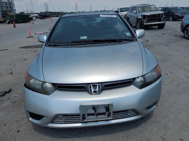 2HGFG12856H515063 - 2006 HONDA CIVIC EX SILVER photo 5