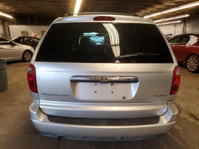 2C4GP54L15R511757 - 2005 CHRYSLER TOWN & COU TOURING 银色 照片 6