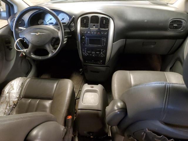 2C4GP54L15R511757 - 2005 CHRYSLER TOWN & COU TOURING 银色 照片 8