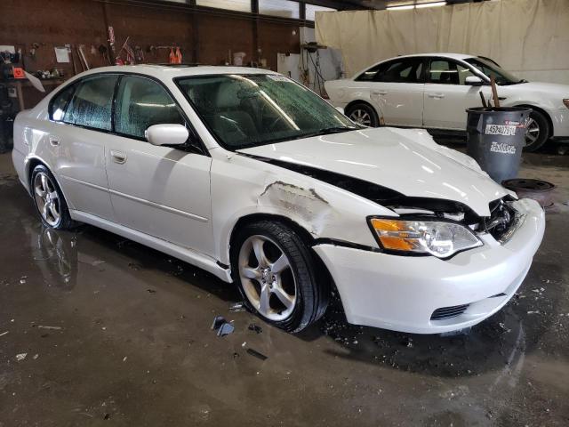 4S3BL616477209071 - 2007 SUBARU LEGACY 2.5I WHITE photo 4