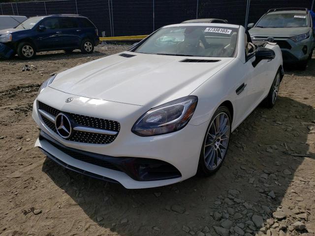 WDDPK3JA9KF164693 - 2019 MERCEDES-BENZ SLC 300 WHITE photo 1