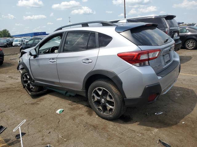 JF2GTADC6J8338541 - 2018 SUBARU CROSSTREK PREMIUM SILVER photo 2