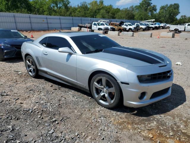 2G1FK1EJ4A9132948 - 2010 CHEVROLET CAMARO SS SILVER photo 4