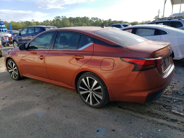 1N4BL4CV0MN300618 - 2021 NISSAN ALTIMA SR ORANGE photo 2