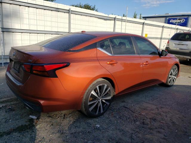 1N4BL4CV0MN300618 - 2021 NISSAN ALTIMA SR ORANGE photo 3