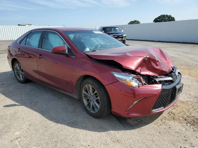 4T1BF1FKXGU555834 - 2016 TOYOTA CAMRY LE MAROON photo 4