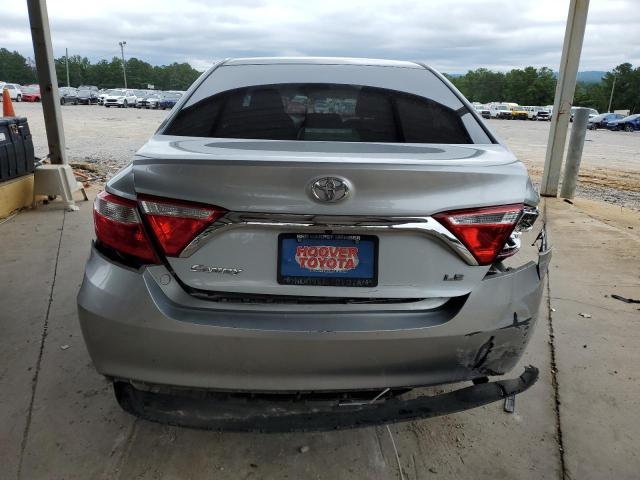 4T1BF1FK7HU789432 - 2017 TOYOTA CAMRY LE SILVER photo 6