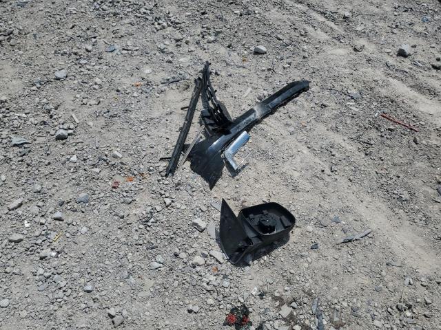 1GCGTCEN6J1316011 - 2018 CHEVROLET COLORADO LT BLACK photo 12