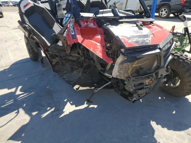 4XAVCE874FB306800 - 2015 POLARIS RZR 4 900 EPS RED photo 9