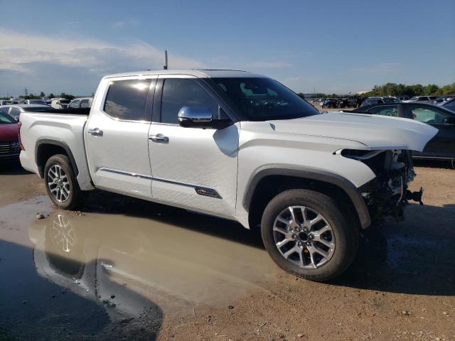 5TFMC5AB9PX002465 - 2023 TOYOTA TUNDRA CREWMAX PLATINUM Weiß Foto 4