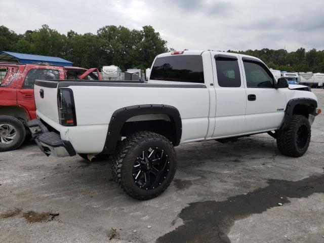 1GCGK29U9YE244822 - 2000 CHEVROLET SILVERADO K2500 WHITE photo 3